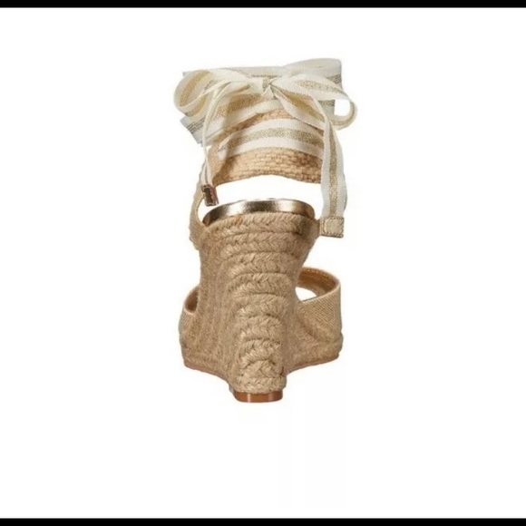 NWT Lilly Pulitzer Alyssa Gold Metallic Sandal 8.5 - Picture 7 of 13